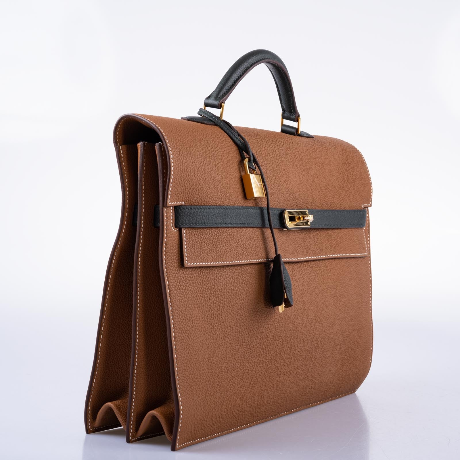 Luxury Hermès HSS Kelly Depeches 34 Gold & Vert Cypress Togo - Gold Hardware 3 Luxury Hermès HSS Kelly Depeches 34 Gold & Vert Cypress Togo - Gold Hardware - Image 3