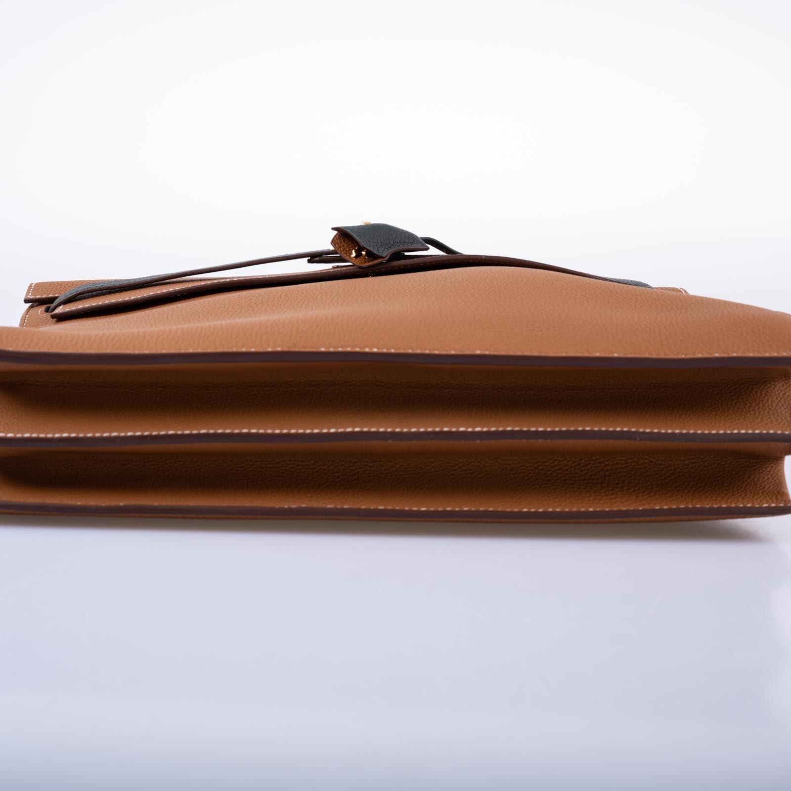 Luxury Hermès HSS Kelly Depeches 34 Gold & Vert Cypress Togo - Gold Hardware 5 Luxury Hermès HSS Kelly Depeches 34 Gold & Vert Cypress Togo - Gold Hardware - Image 5