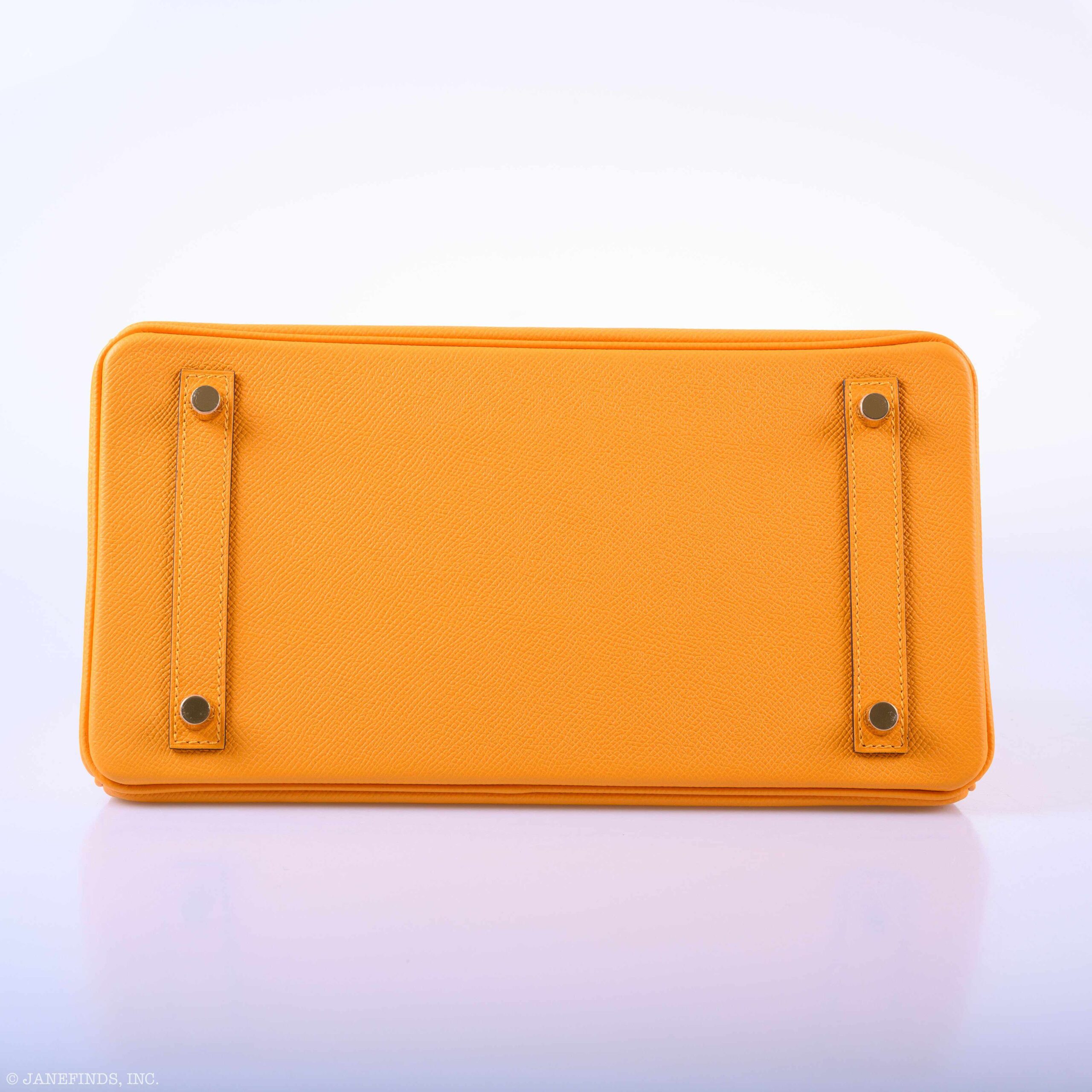 Hermès Birkin 30 - Elegant Jaune d'Or & Gris Mouette with Palladium Hardware 9 Hermès Birkin 30 - Elegant Jaune d'Or & Gris Mouette with Palladium Hardware - Image 9