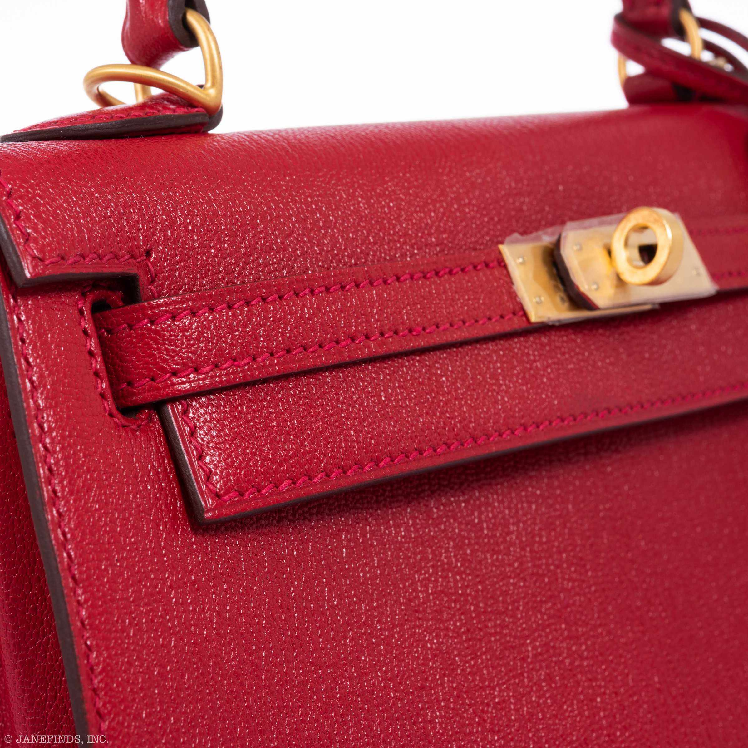 Hermès Kelly 25 HSS Rouge Casaque Chevre Goat Bag - Special Order 8 Hermès Kelly 25 HSS Rouge Casaque Chevre Goat Bag - Special Order - Image 8