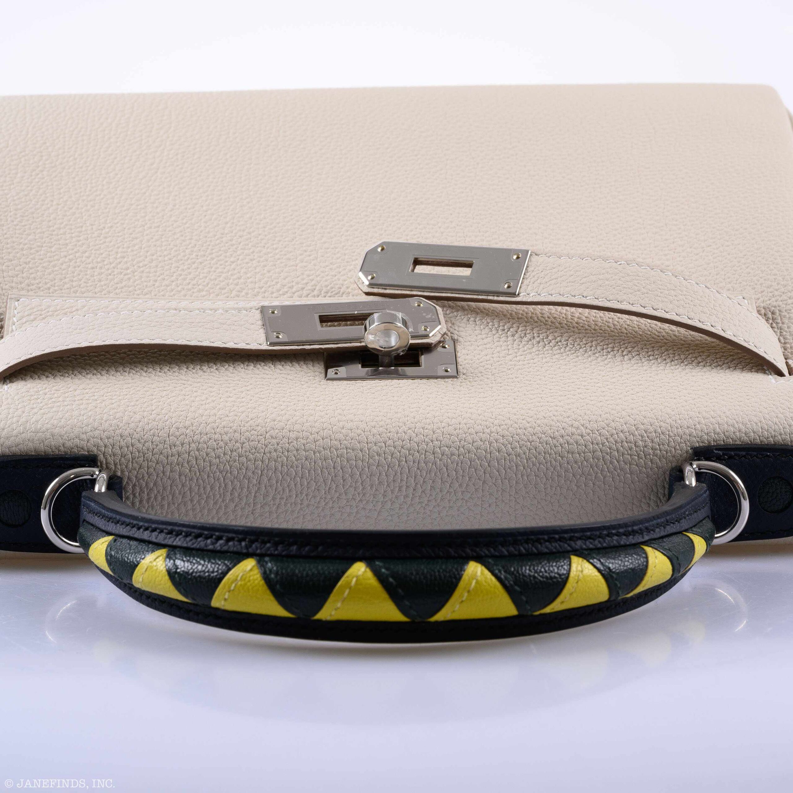 Hermès Kelly 28 HSS Beton & Multicolor Togo | Equestrian Style Bag 2 Hermès Kelly 28 HSS Beton & Multicolor Togo | Equestrian Style Bag - Image 2