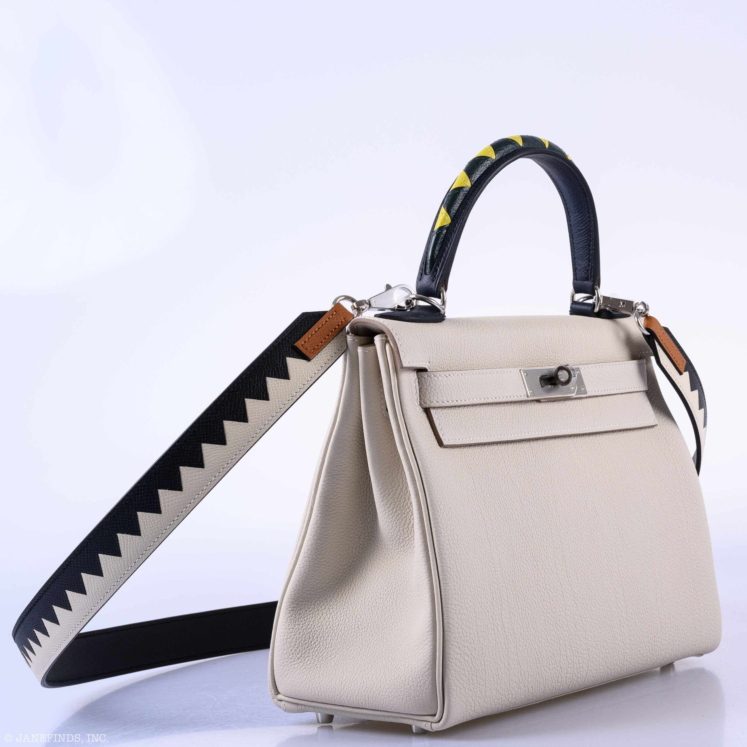 Hermès Kelly 28 HSS Beton & Multicolor Togo | Equestrian Style Bag 12 Hermès Kelly 28 HSS Beton & Multicolor Togo | Equestrian Style Bag - Image 12