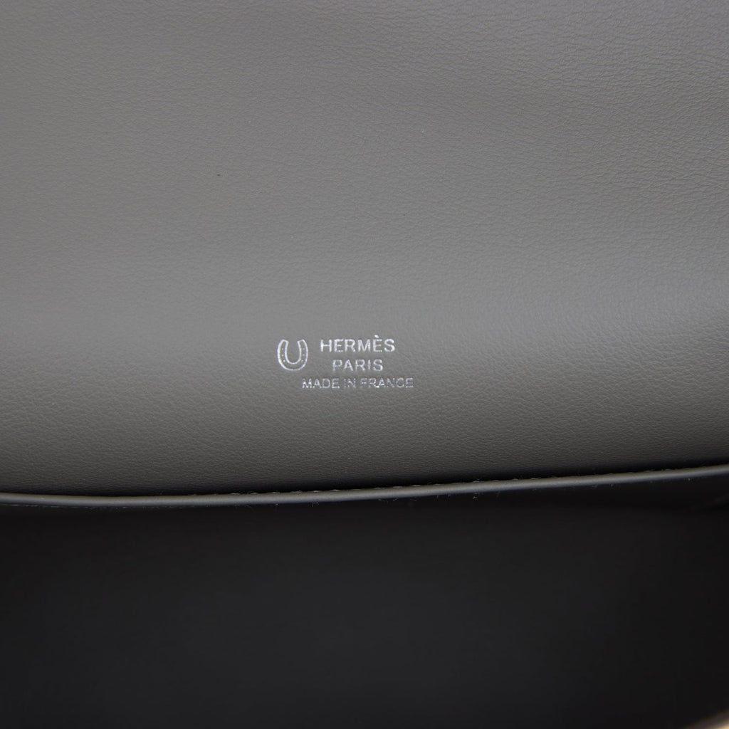 Hermès Special Order Kelly Pochette Beton & Gris Meyer Swift - Palladium Hardware 7 Hermès Special Order Kelly Pochette Beton & Gris Meyer Swift - Palladium Hardware - Image 7