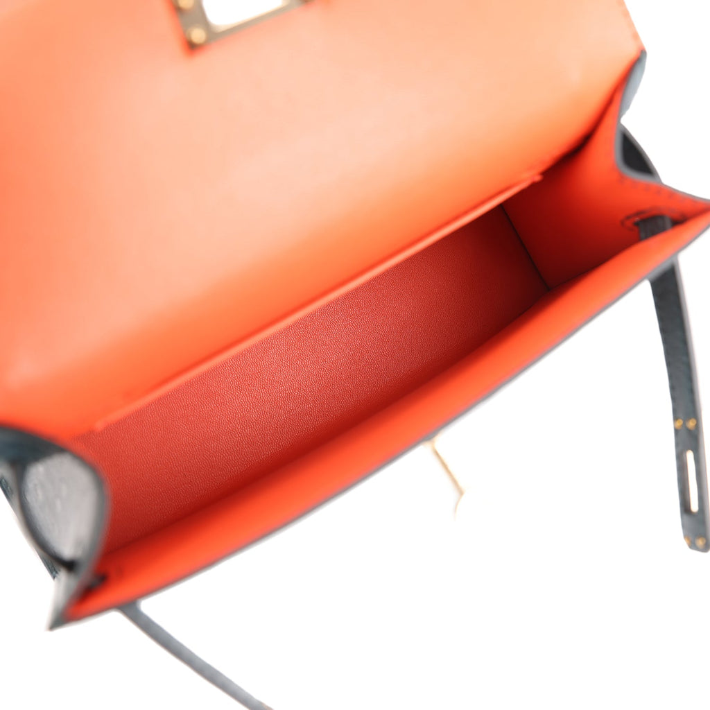 Hermès HSS Mini kelly Ostrich in Vert Cypres with Permabrass 8 Hermès HSS Mini kelly Ostrich in Vert Cypres with Permabrass - Image 8